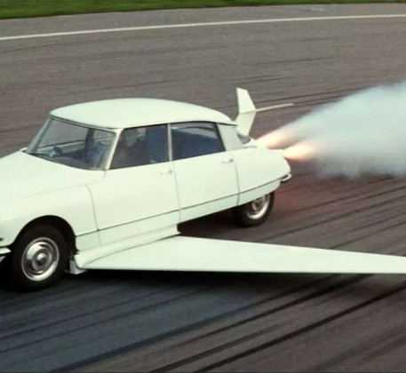 Літаючий автомобіль Фантомаса отримав нове життя завдяки дизайн-студії DS Automobiles