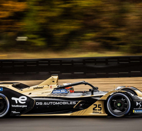 Бренд DS Automobiles націлений на свій третій чемпіонський титул у гонках серії Formula E!